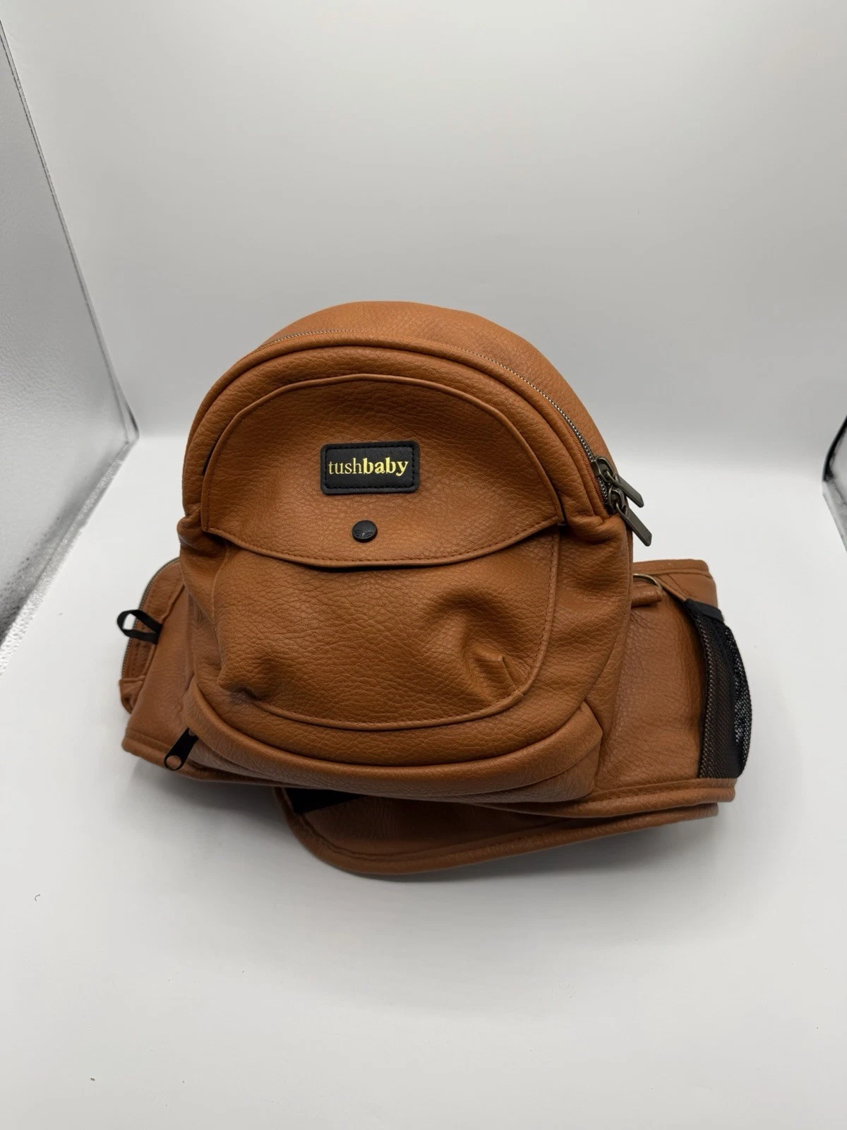 Tushbaby Hip Baby Carrier Brown Faux Vegan Pebbled Leather Strapless Back Saver