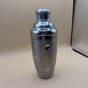 Cocktail Cobbler Shaker 16 Oz Stainless Steel 18/8 With Lid And Strainer Dimpled