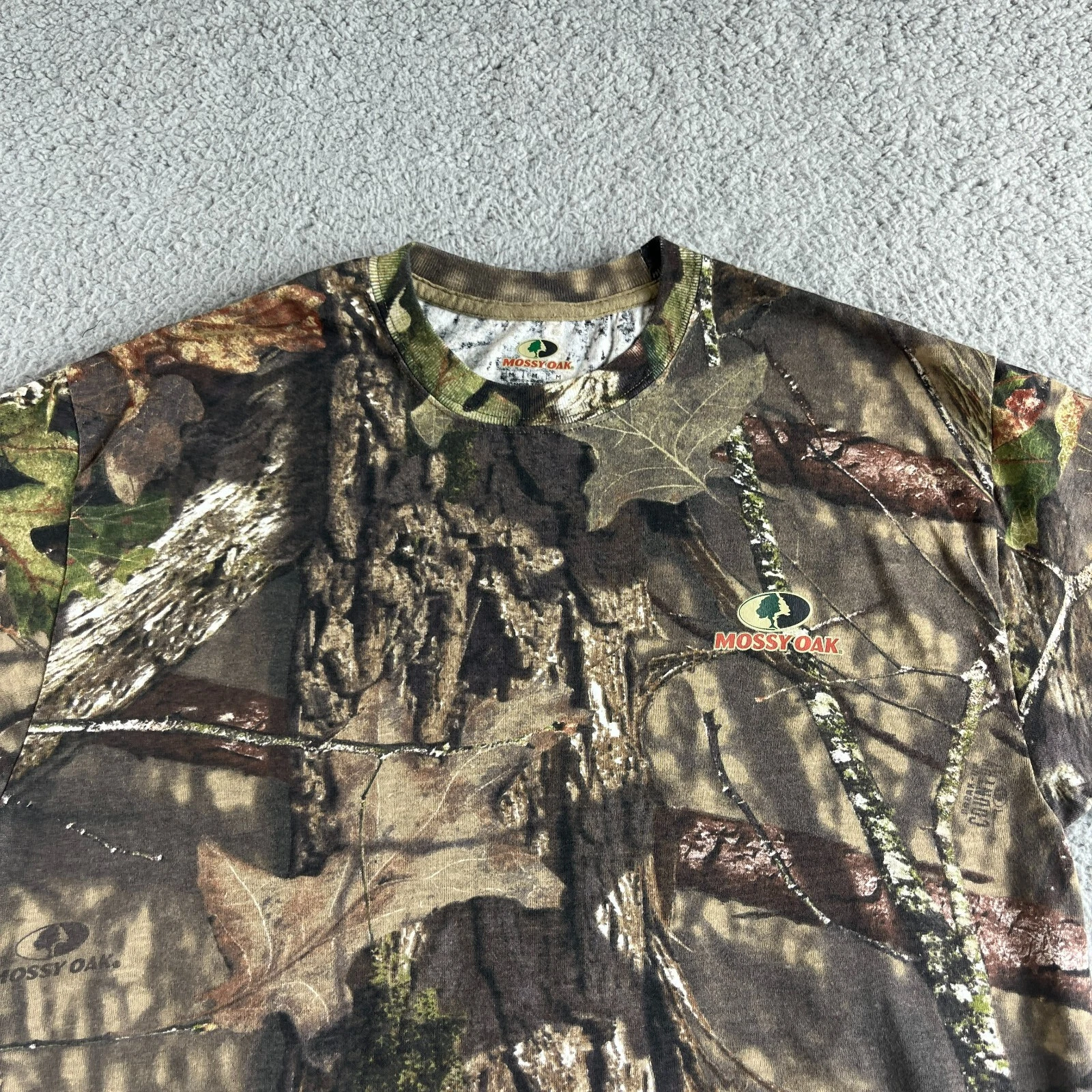 NEW Mossy Oak T Shirt Mens Medium Green Camo Army Military Hunting Camp Outdoor