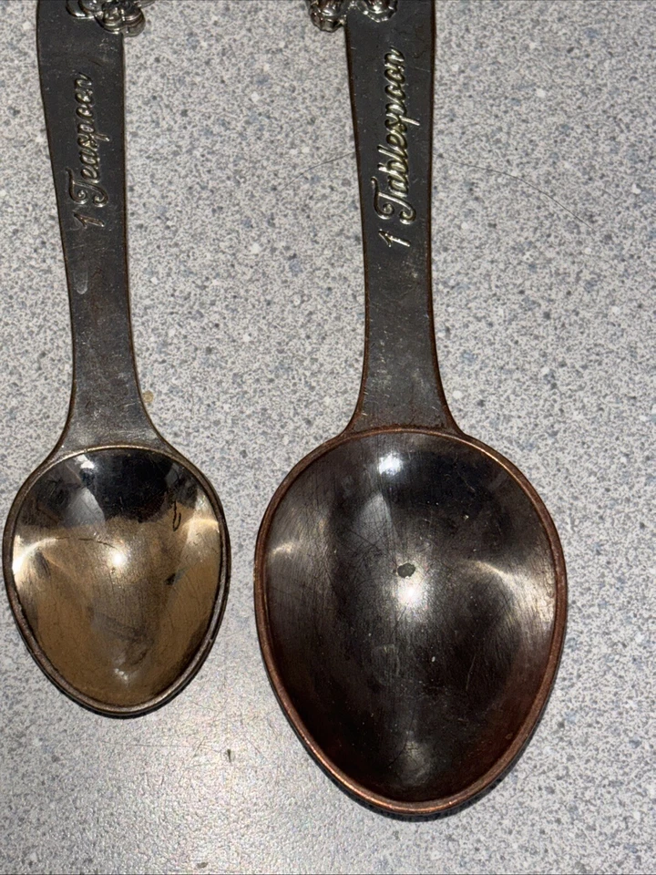 Pioneer Woman Metal Measuring Spoons Butterfly TBLSP Flower TSP - Image 3 of 4