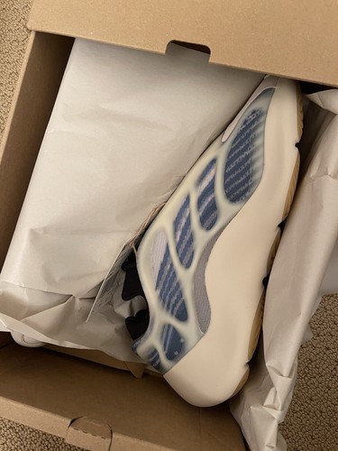 adidas Yeezy 700 V3 Kyanite 2021 - Size 7.5 Men’s, Size 9 Women’s - Picture 2 of 3