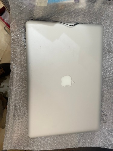 APPLE MACBOOK PRO 15" A1286 ORIGINALE DISPLAY FUNZIONANTE COMPLETO - Picture 2 of 2