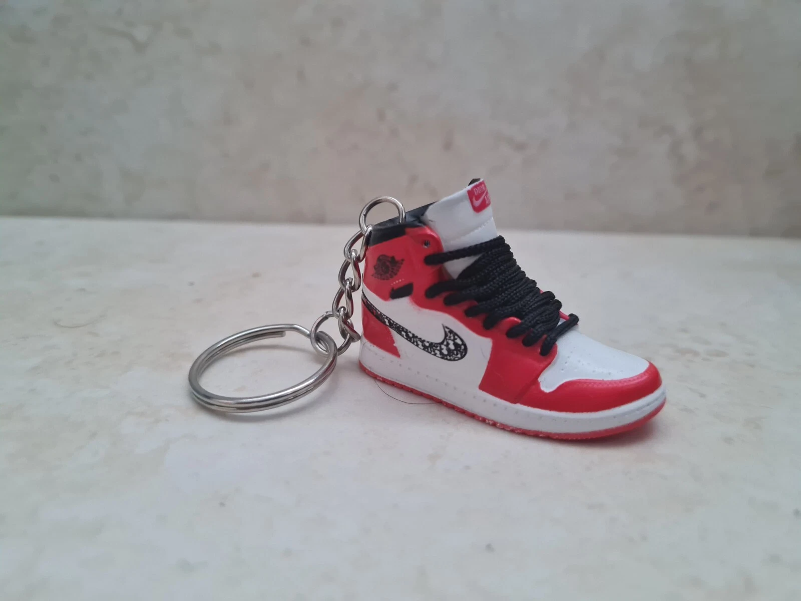 3D Trainer Baskets Jordan Mini Porte clés Porte clés Chaussures de sport. DIOR