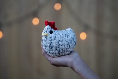 Cute Handmade Amigurumi Chicken Crochet Doll Hand-knitted Toy Plushie