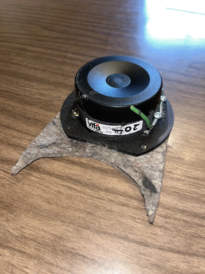 Tweeter Vifa D25AG-46 para altavoces Vandersteen 2 y 3 Foto 4 de 4