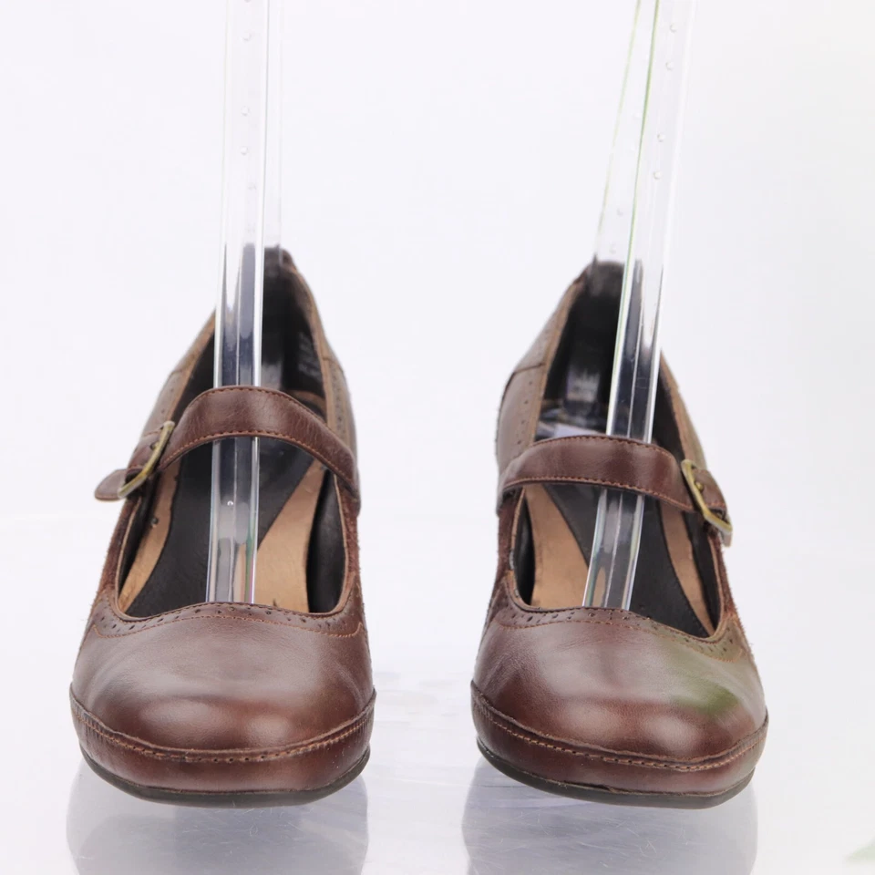 Clarks Feminino Mary Jane Bomba Tamanho 7.5 Couro Marrom Camurça Salto Bloco Retrô Ano Novo - Imagem 2 de 4