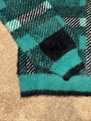 English Factory For VICI Sz S Paid Print Green Cardigan Sweater Snap Closure - Picture 22 of 24
