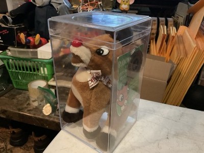 ( FREE DISPLAY ) 1-RUDOLPH 50TH ISLAND MISFITS CVS CHRISTMAS REINDEER W/ TAGS