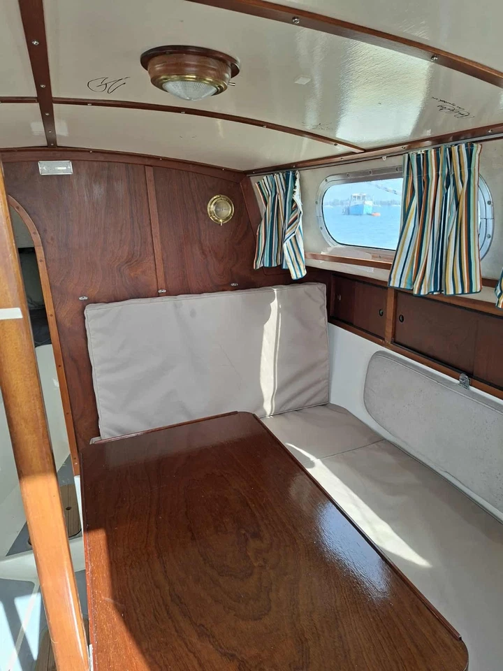 Westerly Tiger 25ft Fin Keel  Sailing Cruiser – Yanmar Engine, Ready to Sail - Image 4 of 4