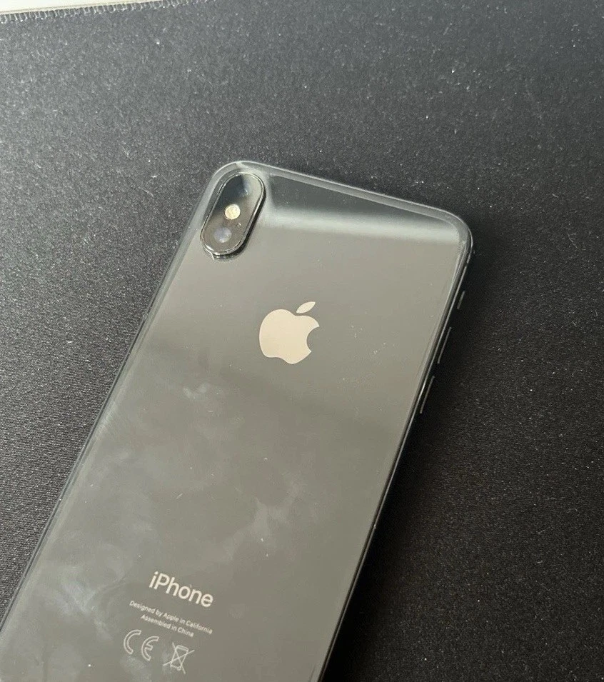 iPhone XS 64GB Schwarz - gebraucht, guter Zustand (76% K apazität) - Bild 2 von 2