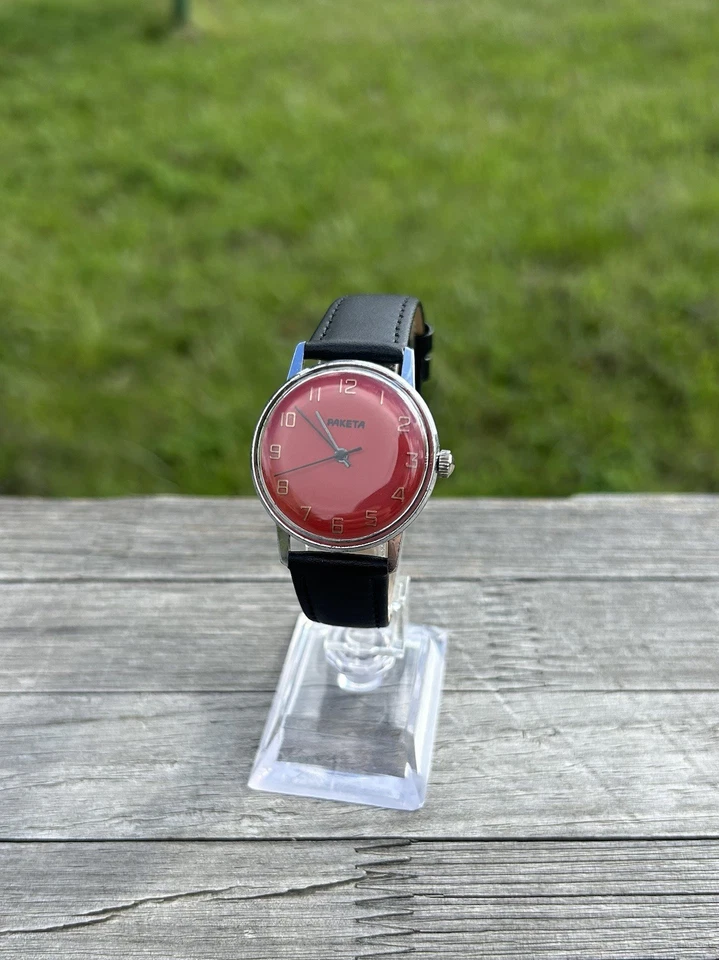 Reloj Pulsera Mecánico Vintage Soviético Raketa Hecho en URSS Retro Años 80 Foto 4 de 4