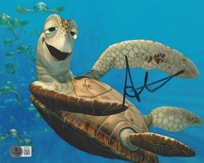 ANDREW STANTON SIGNED 'FINDING NEMO' CRUSH 8x10 MOVIE PHOTO BECKETT BAS COA