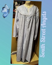 LANZ OF SALZBURG  BLUE  WHITE FLORAL   Long FLANNEL V-Neck Nightgown 2X