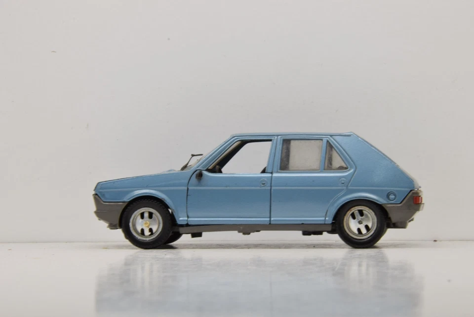 FIAT RITMO 65 CL 1978 POLISTIL 1/25 - Photo 2/4