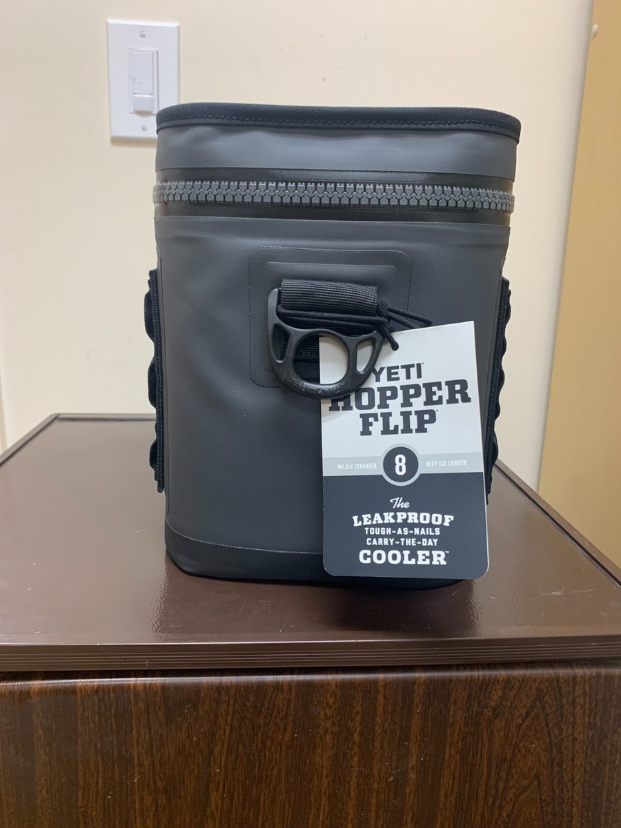 YETI Hopper Flip Soft Cooler Charcoal NEW FREE SHIPPING