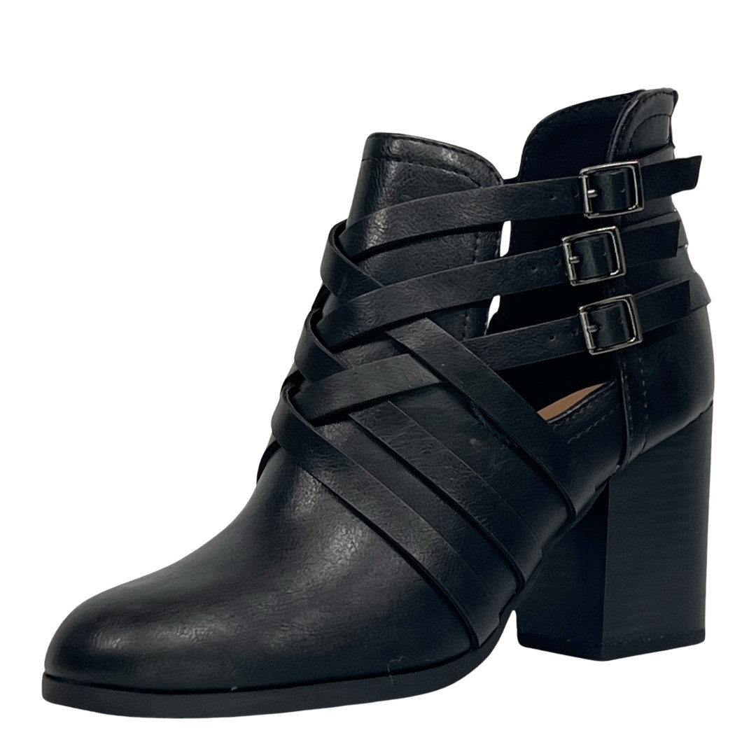 Женские ботильоны на каблуке SODA Othello черного цвета размер US 75 4590₽