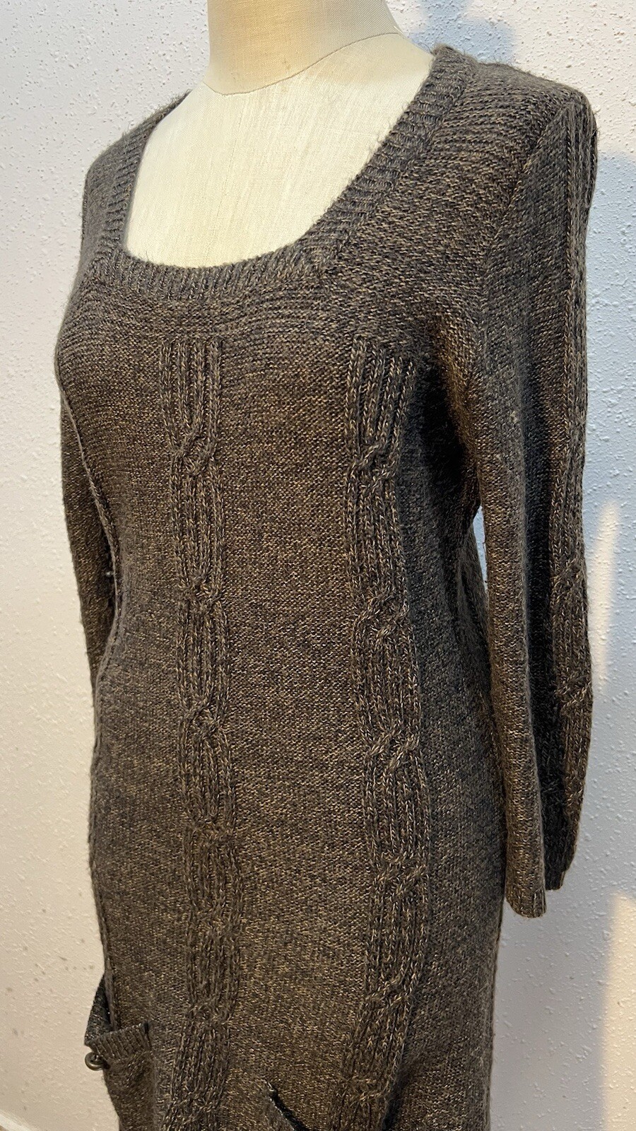 Picture 5 of 16