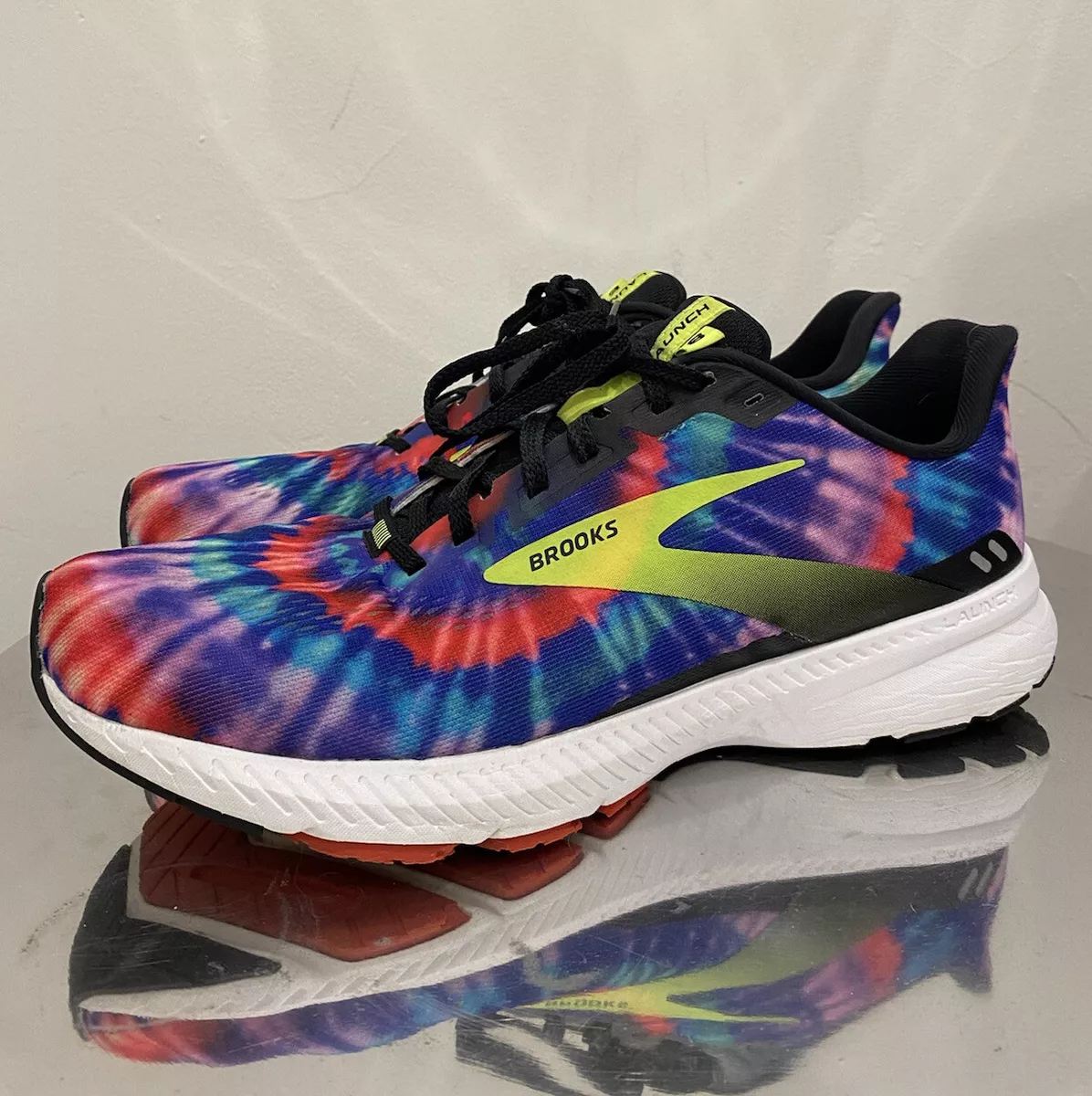 Brooks tie dye shoes clearance womens
