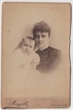 CIRCA 1880s CABINET CARD NAEGELI MOTHER WITH BABY DAUGHTER UNION SQUARE NEW YORK