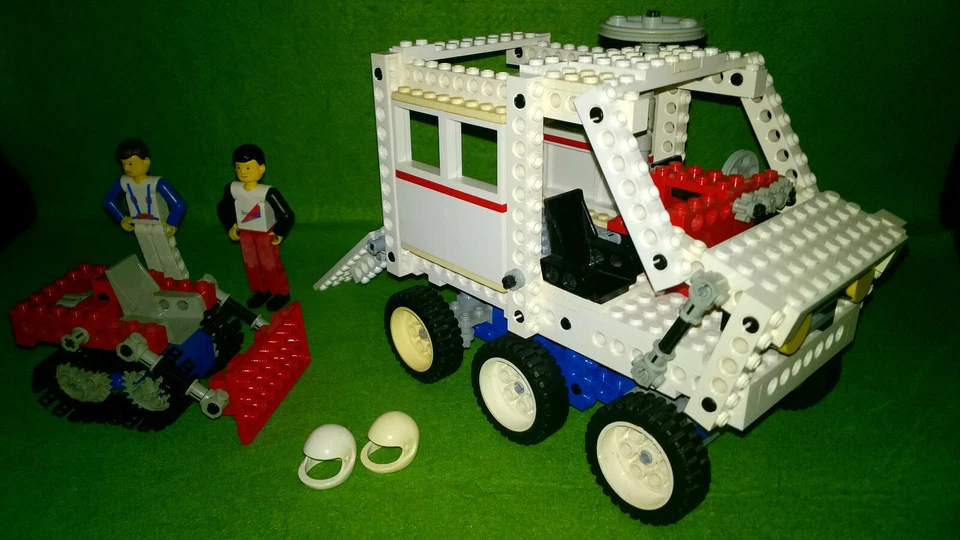 LEGO Technic 8660 Arctic Rescue Unit, photo 2 sur 4