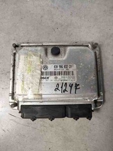 VW POLO AW1, BZ1, AE1 Motorsteuergerät ECU 030906032cm 1.40 Petrol 31940659