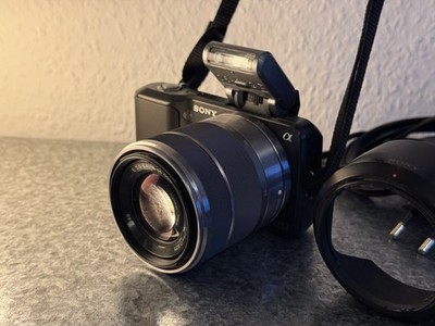 Sony Alpha NEX 3 mit E 3,5-5,6/18-55 Objektiv