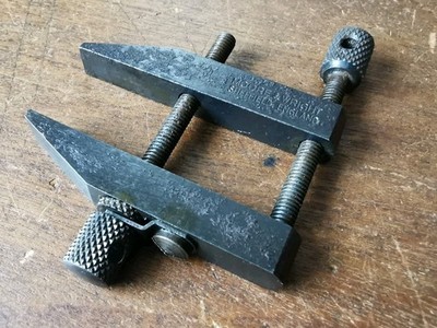 Vintage kleine Moore und Wright Ingenieure Parallelklemme. 