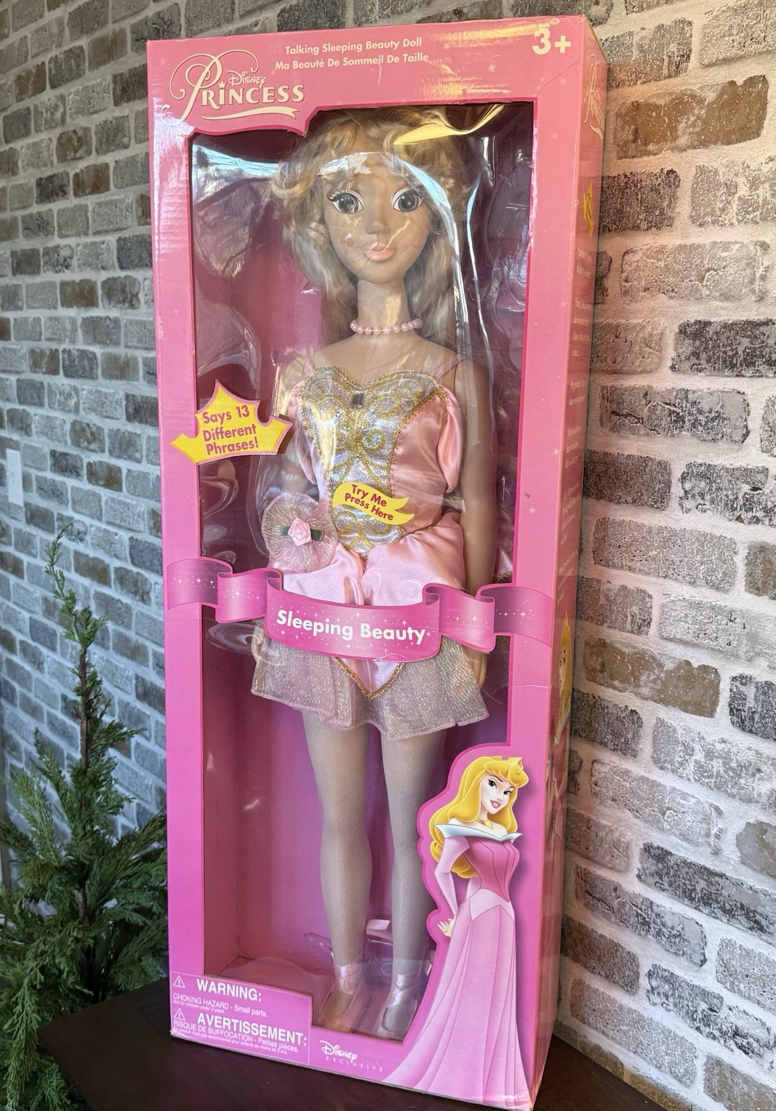 38" Disney Store Sleeping Beauty Aurora Talking Ballerina Do