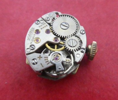 Vintage Roamer MST 466, LADY  watch Movement  19 JEWELS Working  fur parts (K 4)