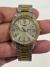 Timex Indiglo Men's Easy reader WR30M watch, Day Date, New Battery!!