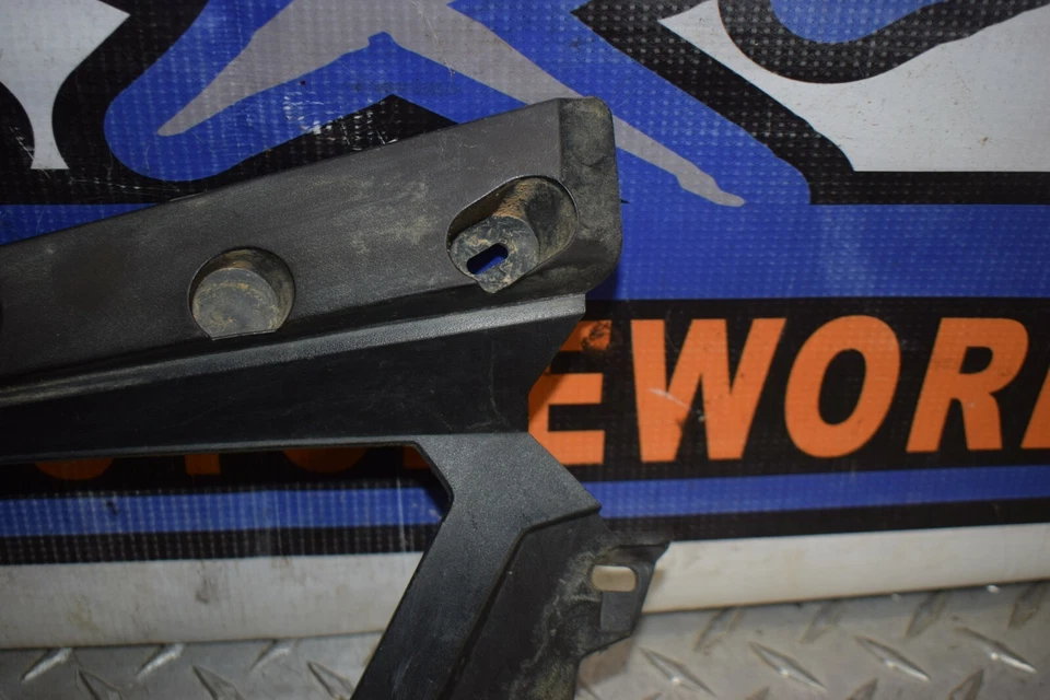 Cubierta del faro izquierdo DC7 CASA 2010 CAN AM OUTLANDER 800 R MAX XT 4X4 ENVÍO GRATUITO Foto 2 de 4