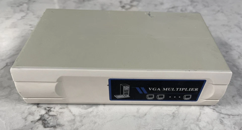 Fully Tested VGA Multiplier VM-114A 1x4 OUTPUT VGA Splitter (2048x1536 at 60 Hz) - Image 2 of 4