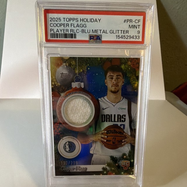 Topps 2025-26 Holiday Player Relics Cooper Flagg #PR-CF Blue Glitter /299 PSA 9