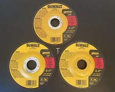 DeWalt DW8424 Metal Cutting Wheel Type 27. 4-1/2" x .045" x 7/8" Pack 3