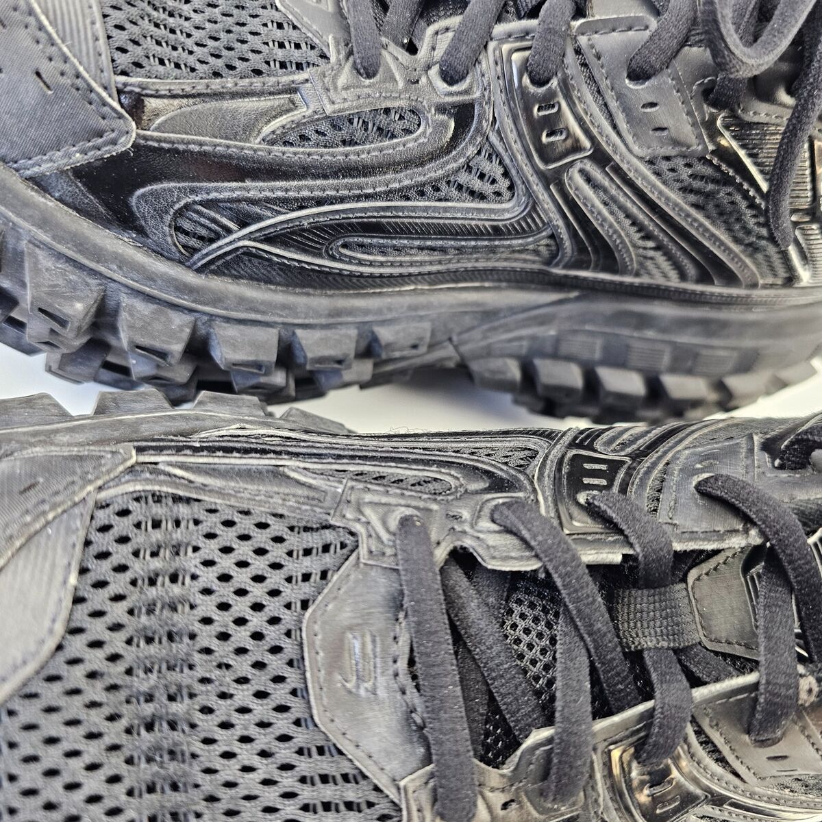 BALENCIAGA Bouncer $1250 Men's Black Mesh/Nylon Sneakers New BALENCIAGA Bouncer $1250 Men's Black Mesh/Nylon Sneakers New