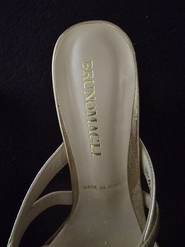 Bruno Magli Slingback Gold Metallic Open Toe & Heel 6.5 Soft Vintage LEATHER - Picture 11 of 11