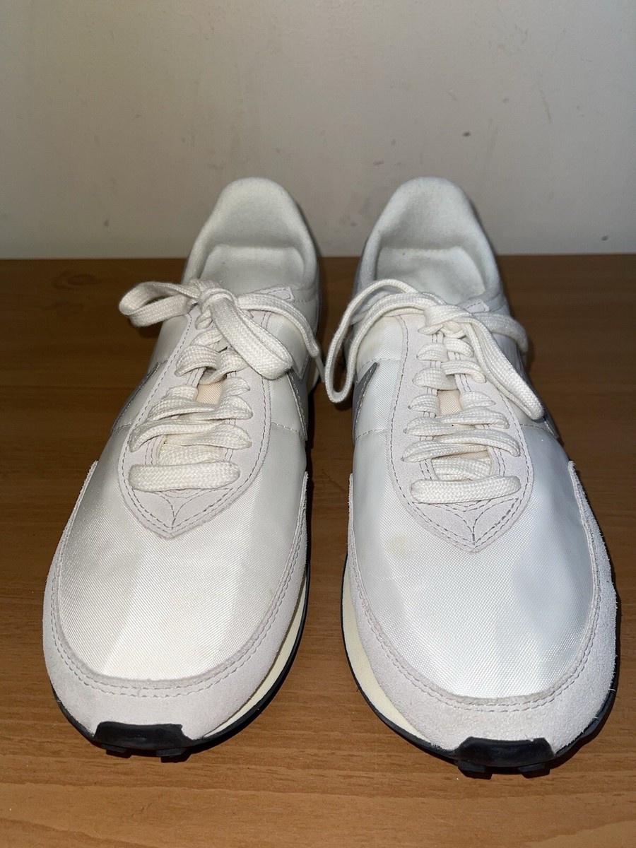 ★送料・関税込★NIKE★WAFFLE TRAINER 2 SE★24-29cm★ Nike Waffle Trainer II Shoes Men's Sneakers Black/White/Sail