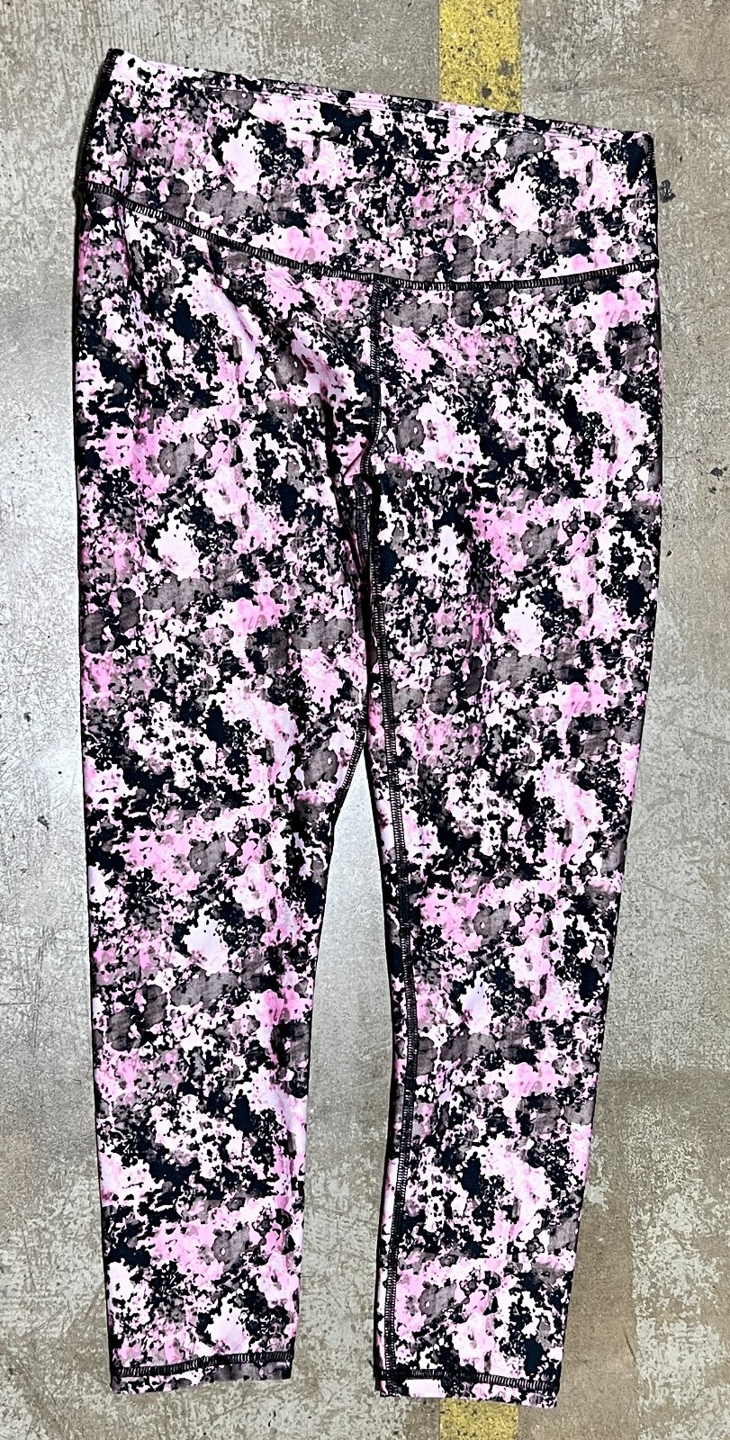 Fabletics Capri Athletic Legging Bottom Women Sma… - image 11