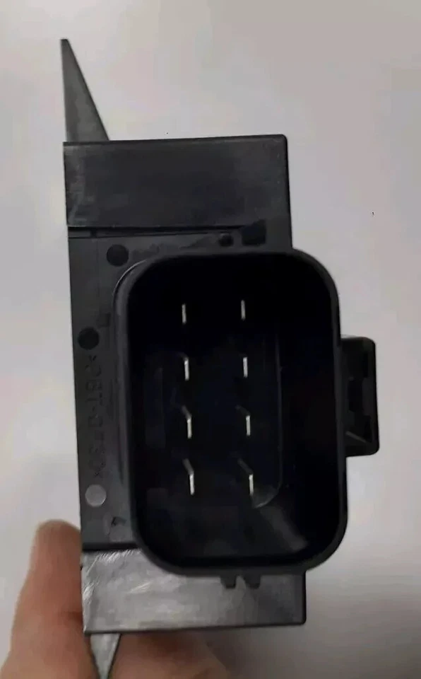 Módulo de control de bomba de combustible original Land Rover Range Rover LR153984 Foto 3 de 4