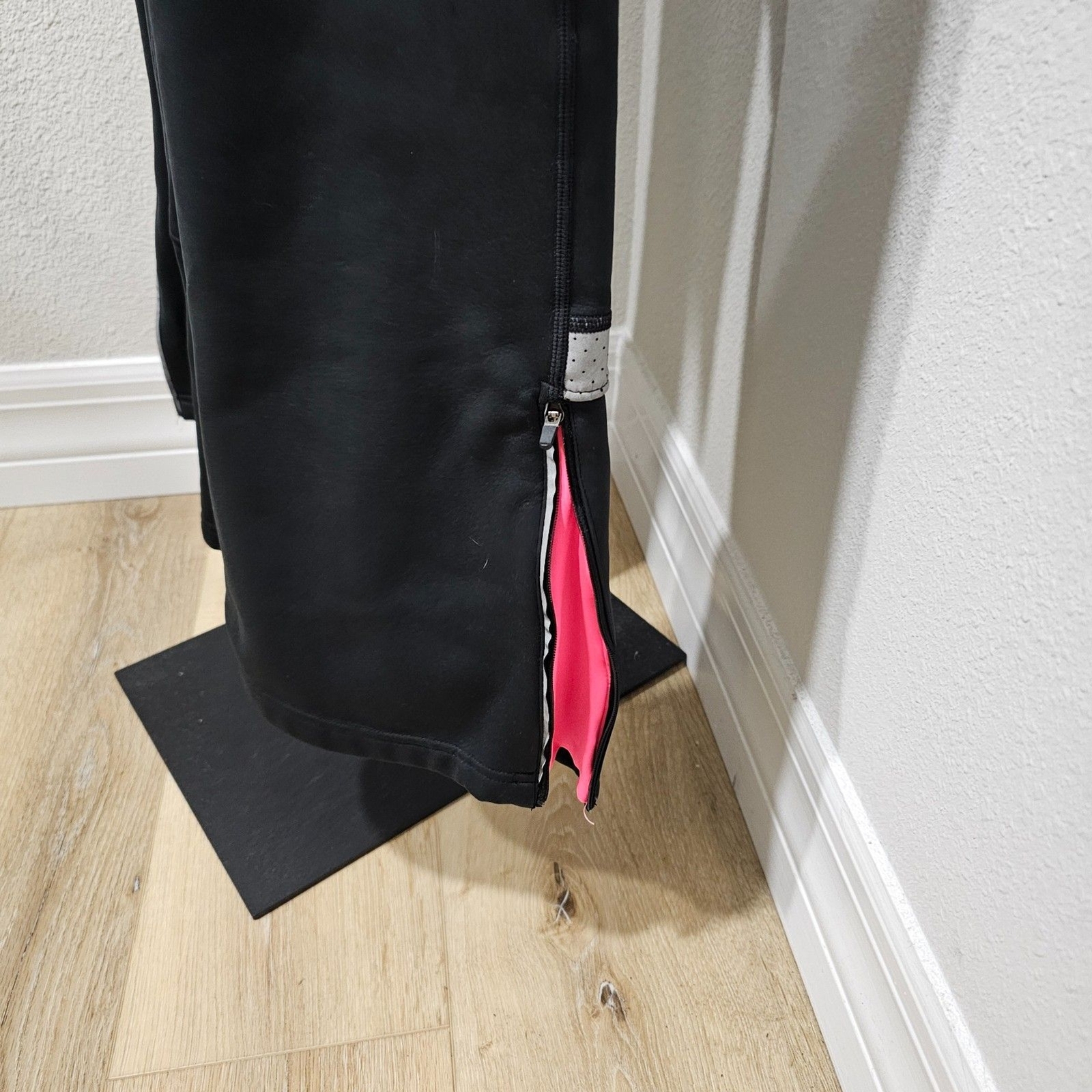 Performance Athletic Gorpcore Black Pink Flare Zi… - image 2