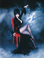 Cassandra Peterson signed autograph 20x25cm Elvira Mistress in person autograph