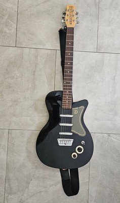 Danelectro '98 Reissue Black Electric Guitar with Gig Bag and Black Strap