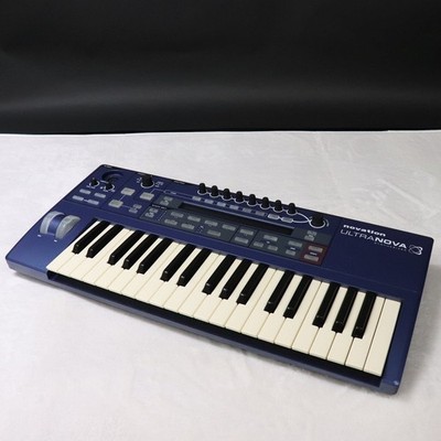 Novation UltraNova 37-Tasten Synthesizer Digital Analog Modeling mit...
