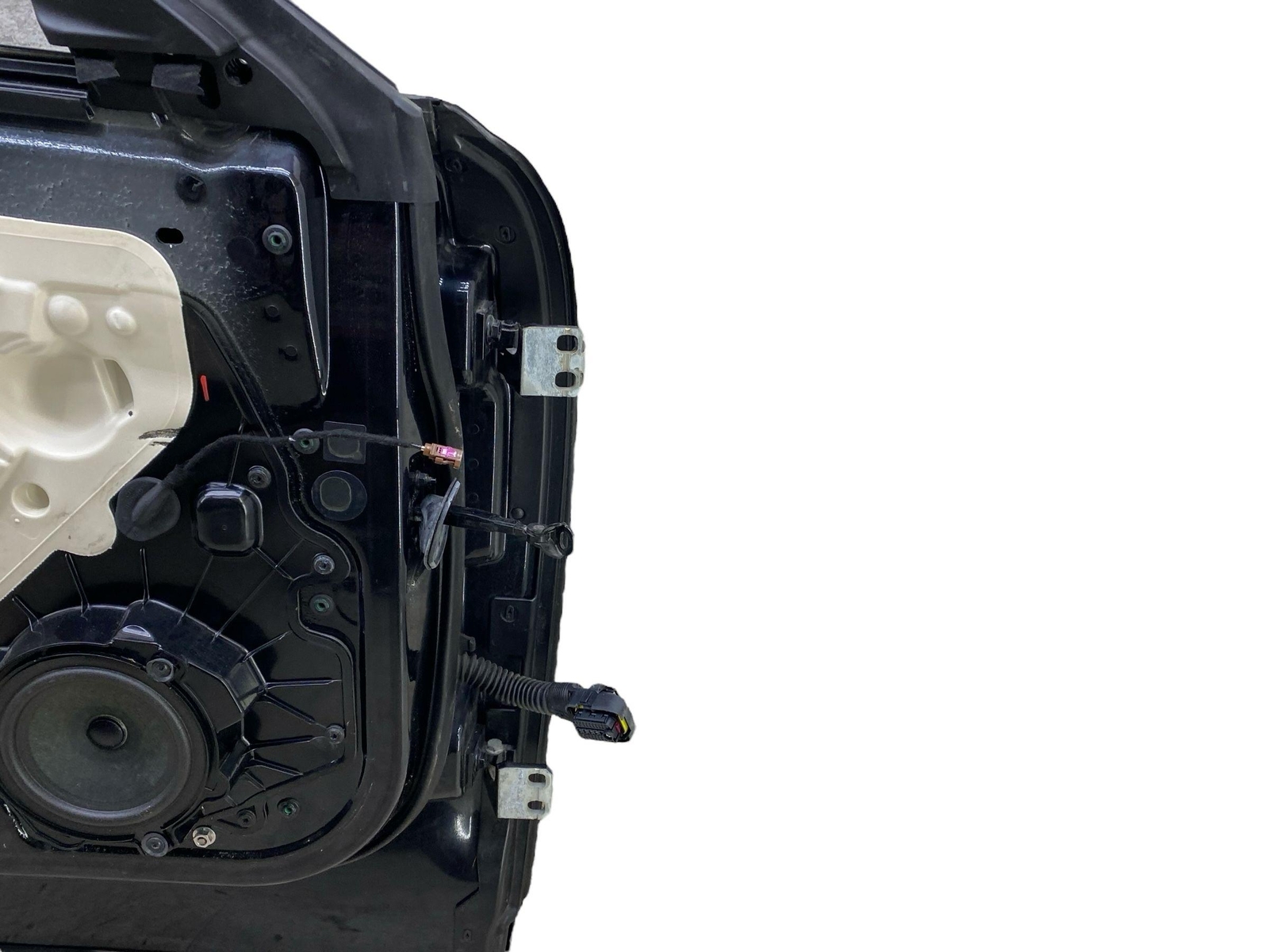 2017-2024 MASERATI LEVANTE OEM DRIVER LEFT FRONT DOOR SHELL NERO RIBELLE (815)