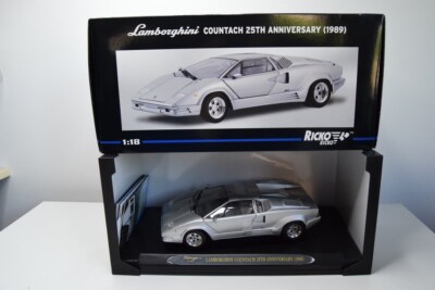 B69 1:18 RICKO 32141 LAMBORGHINI COUNTACH 25TH ANNIVERSARY 1989
