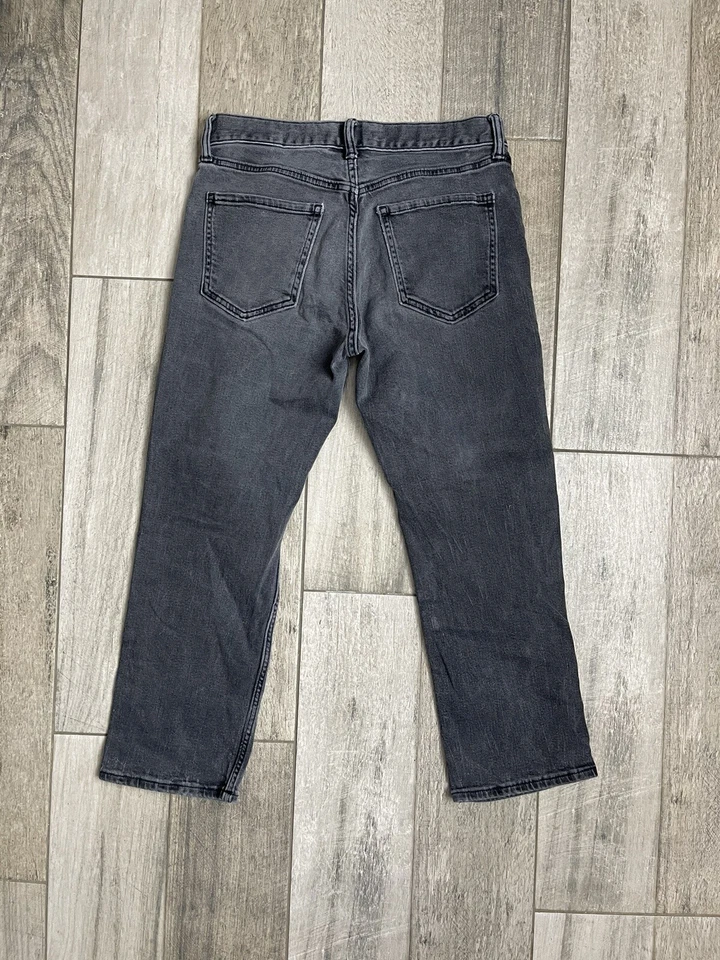 Banana Republic Vintage Boyfriend Jeans Women 27 / 4 Short Grey Distressed 30X24 - Image 2 of 4