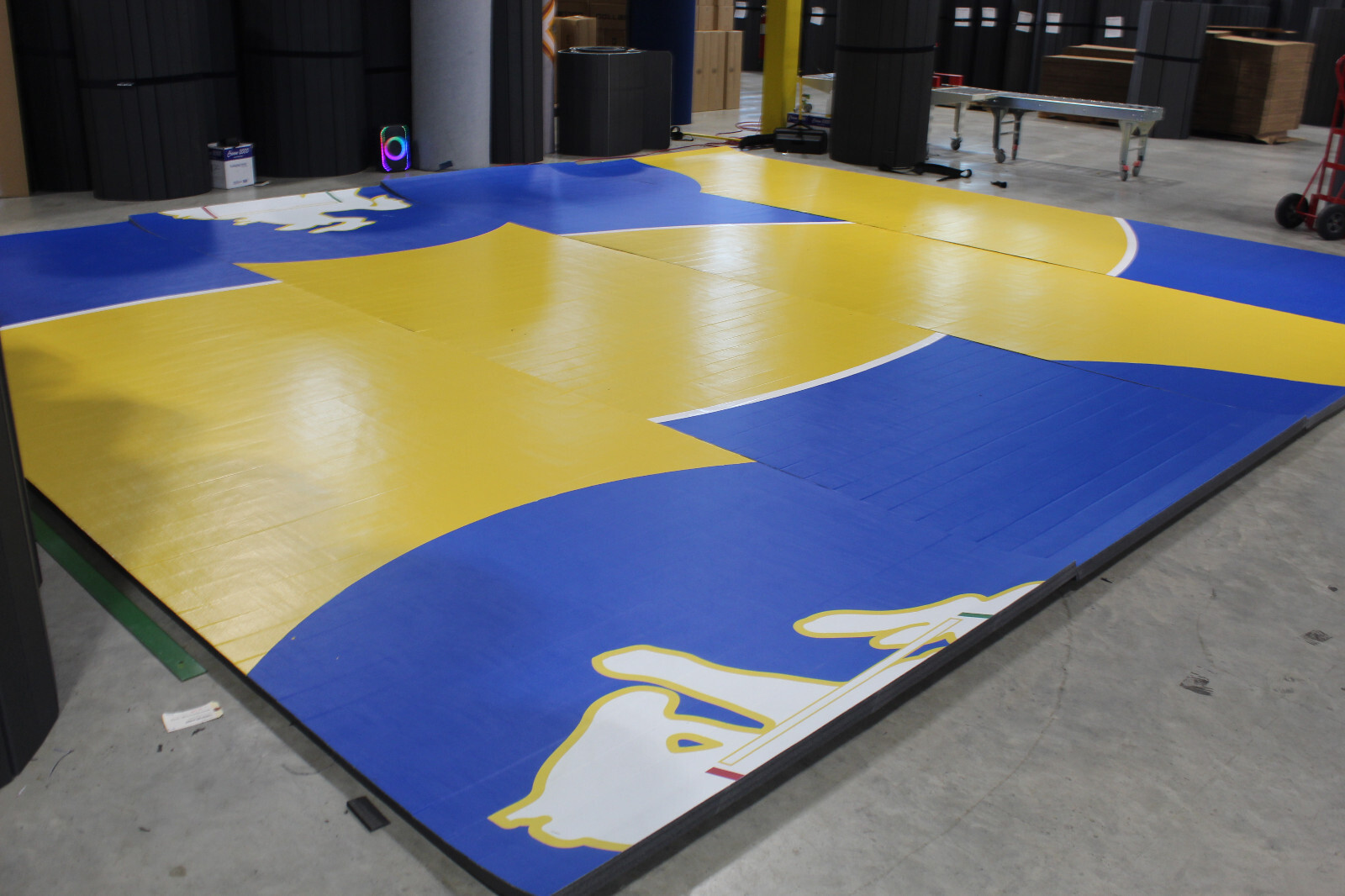 20' x 23' x 1 5/8" Dollamur FlexiRoll MMA Wrestling Mat READ