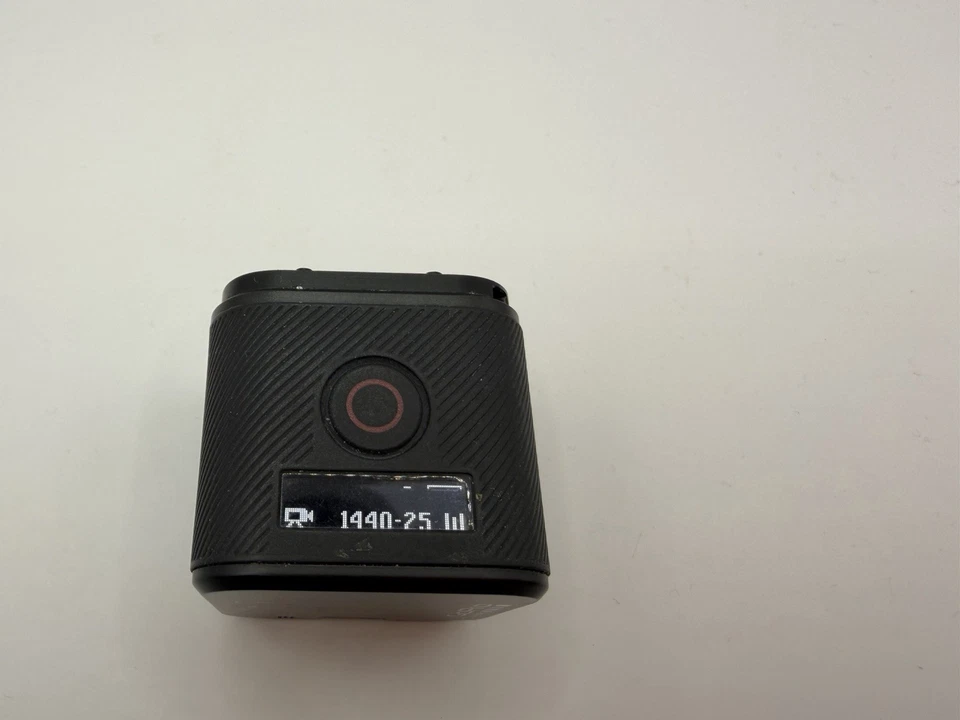 GoPro Hero Session High-Resolution Camera - Tested Working With 32GB Card - Image 4 of 4