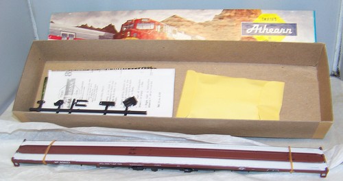KIT COCHE PLANO TODO USO HO ATHEARN 85' A/P MISSOURI PACIFIC MOPAC #838123 2026 | Condition: New