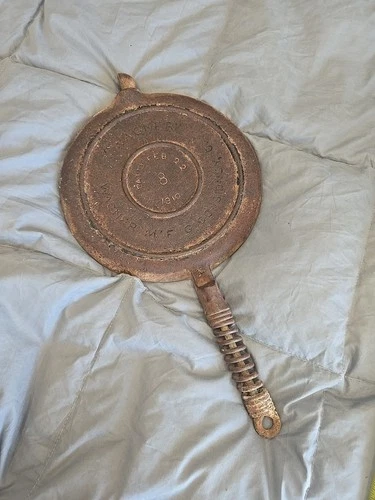 Wagner 8 Waffle Iron Paddle Feb 22 1910